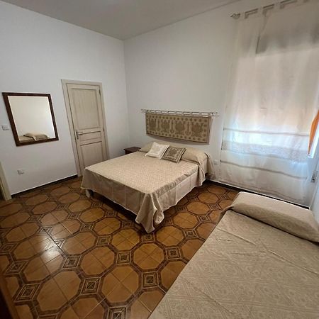 B&B Via Dei Mille Кастельсардо Экстерьер фото