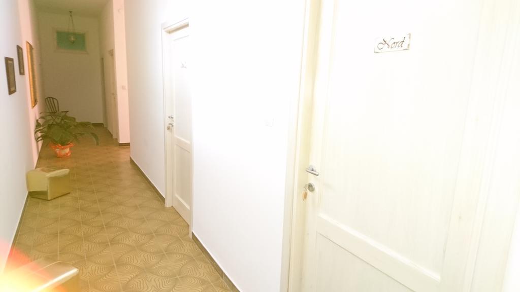 B&B Via Dei Mille Кастельсардо Экстерьер фото